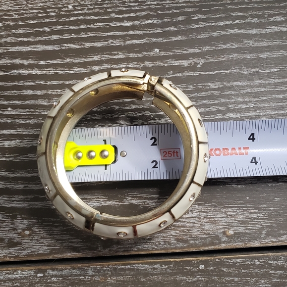 Cream Enamel Gold Tone and Rhinestone Hinged Bangle Bracelet - Picture 4 of 5